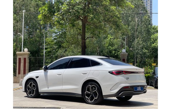 BYD Seal 06 DM-i, 120km Flagship /2WD Top. 2025, пробіг 7 тисяч км