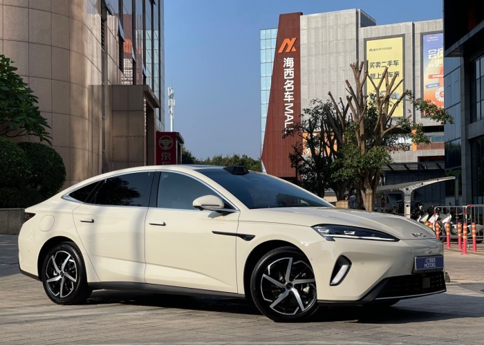BYD Seal 07 DM, 230km Flagship, 2026