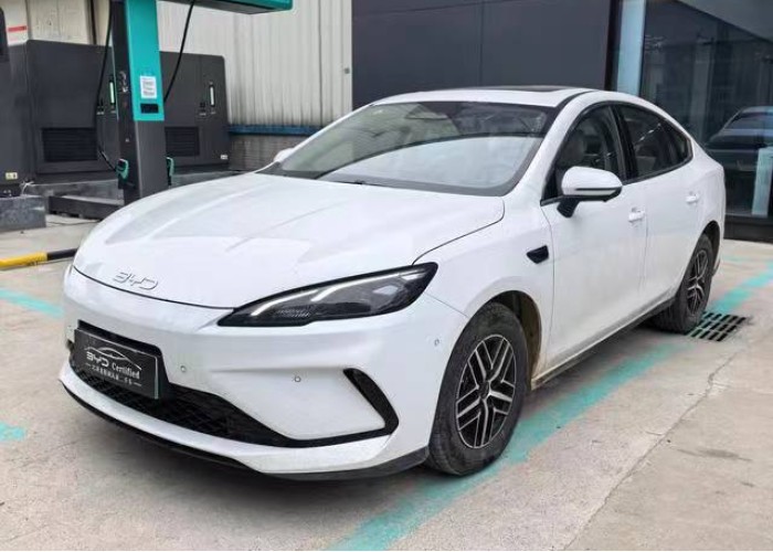 BYD Seal DM-i, 120KM Flagship, гібрид, 2025, пробіг 15,5 тысяч км