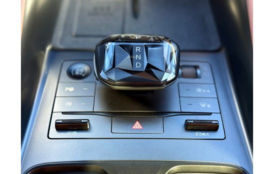 BYD Song L 2WD, 2025