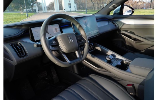 BYD Song L, 2025, пробіг 2,4 тисячі км