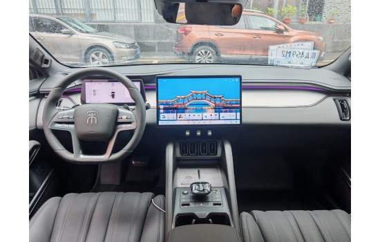 BYD Song L White