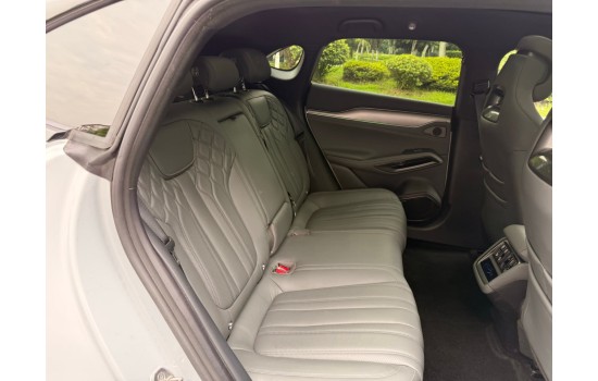 BYD Song L EV, 662km Laser Radar Excellent, 2025, пробіг 9 тисяч км