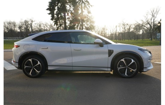 BYD Song L, 2025, пробіг 1,8 тисяч км