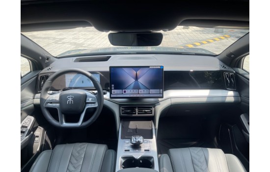 BYD Song L DMi (гибрид), 160KM Excellence 2WD, 2025, пробег 8,8 тысяч км