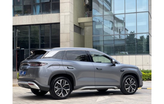 BYD Song L DMi (гибрид), 160KM Excellence 2WD, 2025, пробег 8,8 тысяч км
