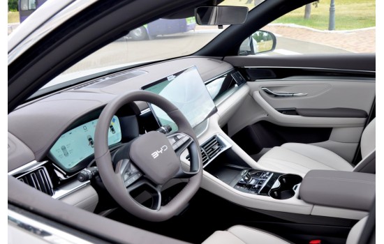 BYD Song Plus EV 2025