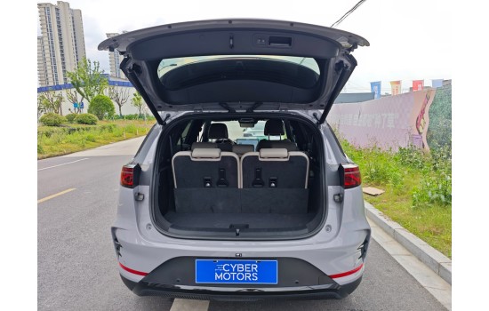 BYD Tang DM-i, 115 Flagship, 2025, пробіг 8 тисяч км