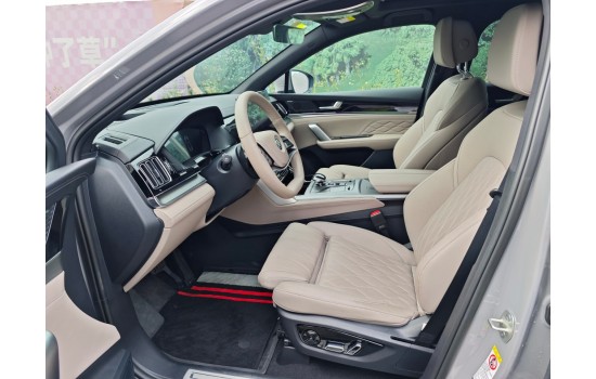 BYD Tang DM-i, 115 Flagship, 2025, пробіг 8 тисяч км