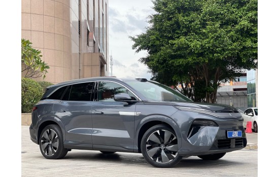 BYD Tang L EV, 4WD, 2025