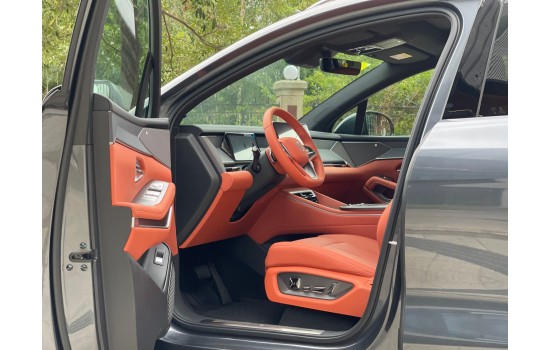 BYD Tang L EV, 4WD, 2025