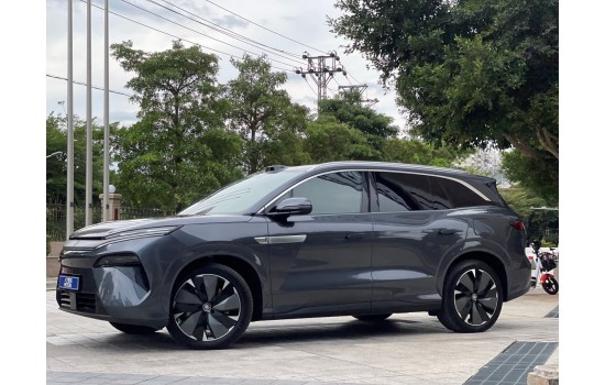 BYD Tang L EV, 4WD, 2025