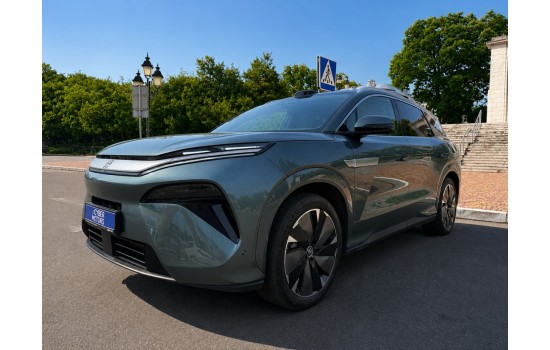 BYD Tang L Dmi, Drone Player, гібрид, 2025, пробіг 2,2 тисячі км