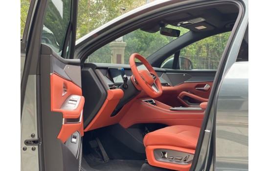 BYD Tang L DMi (гібрид), 2025