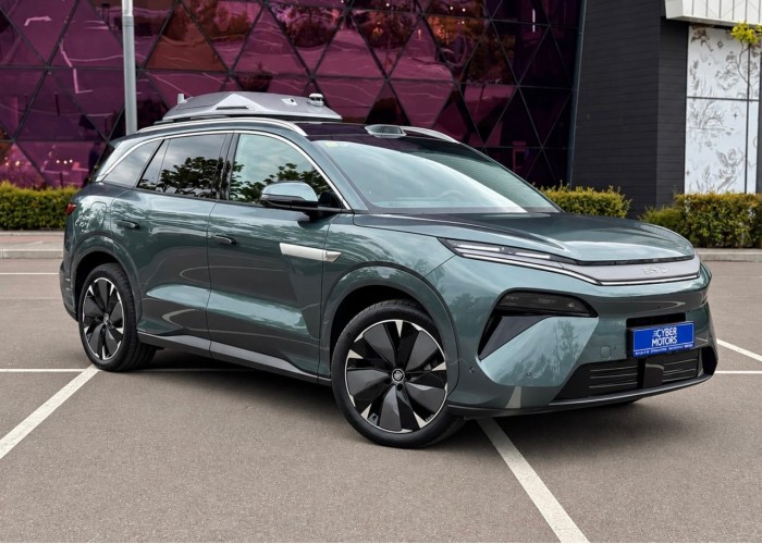 BYD Tang L DMi, гібрид, 2025