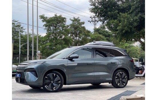 BYD Tang L Dm-I, Drone Player (гібрид), 2025