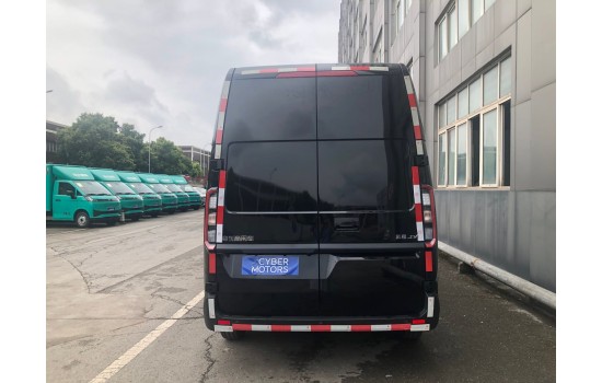 Farizon SuperVan EV, 2025