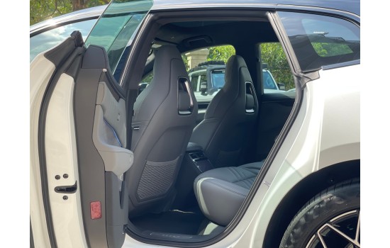 ZEEKR 001 WE White 2025