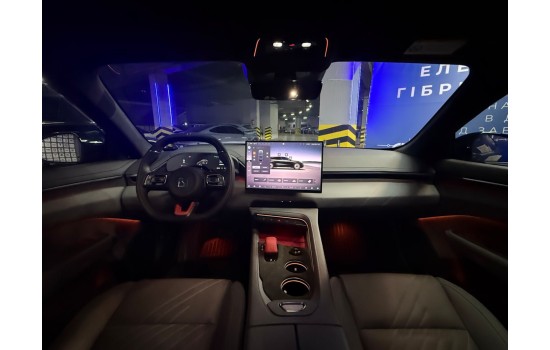 ZEEKR 001 You+ Обвіс карбон FR, 2024