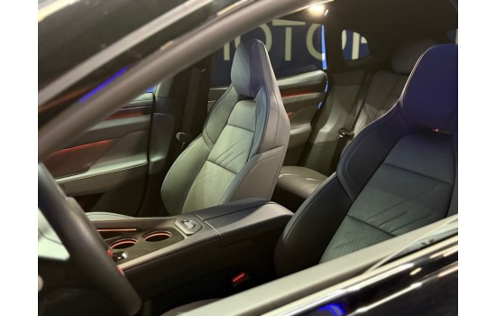 ZEEKR 001 You+ Обвіс карбон FR, 2024