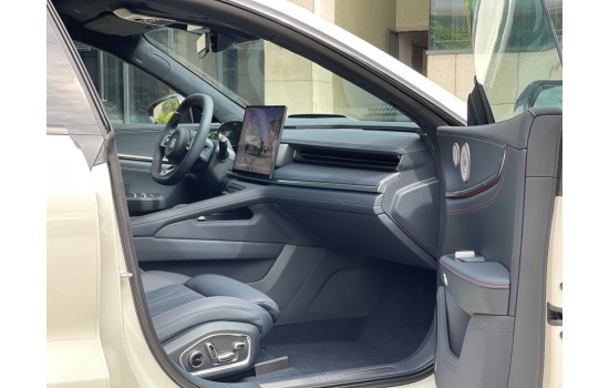 ZEEKR 001 MAX, 4WD, 2026