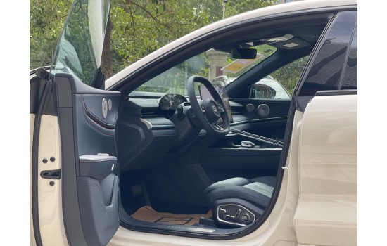 ZEEKR 001 MAX, 4WD, 2026