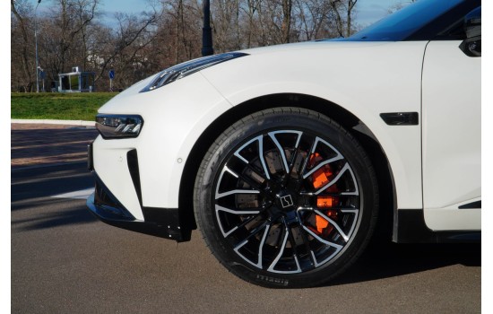 ZEEKR 001 YOU, пробіг 23 тисячі км