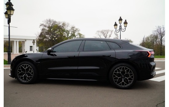 ZEEKR 001 WE Black 2024