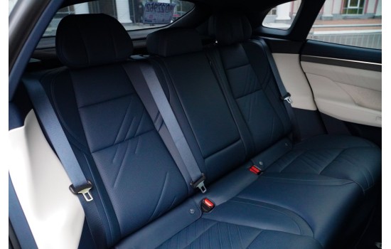 ZEEKR 001 WE Black 2024