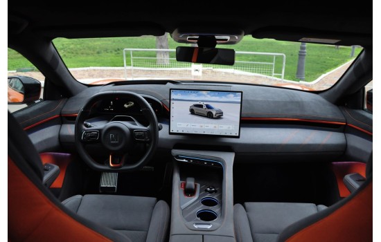 ZEEKR 001 YOU Z-Sport