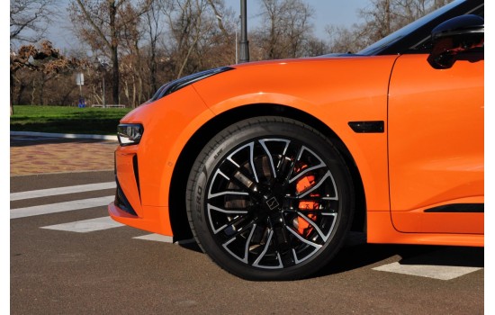 ZEEKR 001 YOU Z-Sport