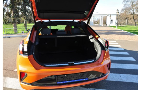 ZEEKR 001 YOU Z-Sport