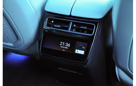 ZEEKR 001 You Green 2024