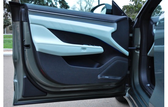 ZEEKR 001 You Green 2024