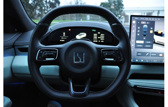 ZEEKR 001 You Green 2024