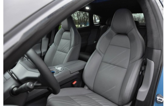 ZEEKR 001 YOU, пробіг 12 тисяч км