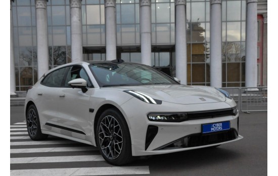 ZEEKR 001 WE, пробіг 10 тисяч км