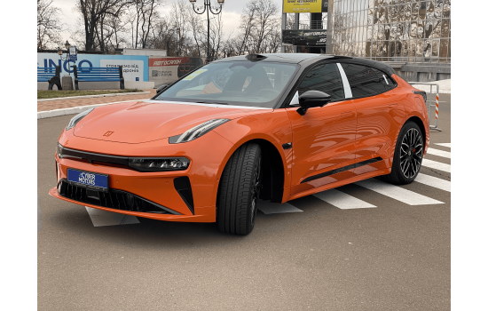 ZEEKR 001 YOU Orange 2024