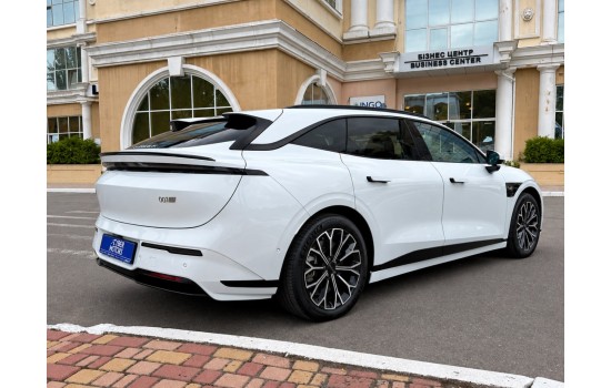 ZEEKR 007 GT, 2WD, 2025