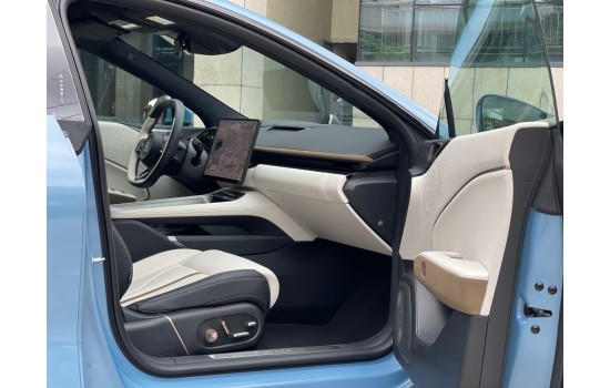 ZEEKR 007 GT, 4WD Smart 75 kWh, 2025, пробіг 13,6 тисяч км