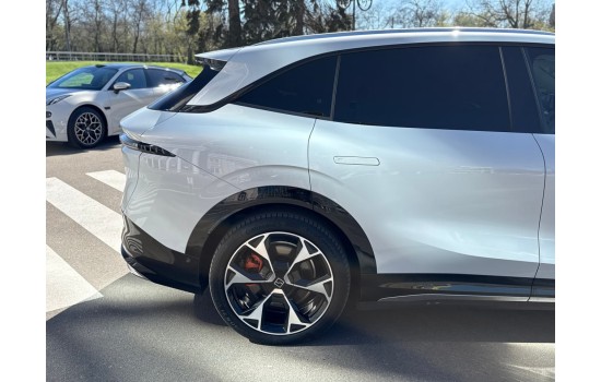 ZEEKR 7X 4WD, 2025