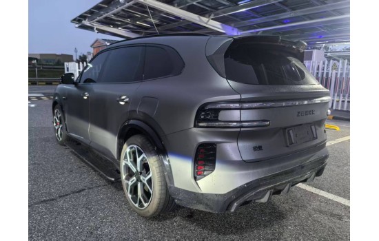 ZEEKR 8X, Top Dawn Shadow, 2026 (5)