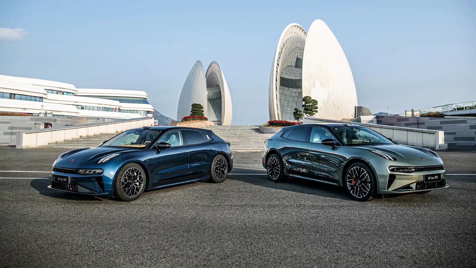 ZEEKR 001 vs ZEEKR X vs Zeekr 7X — порівняння електромобілів