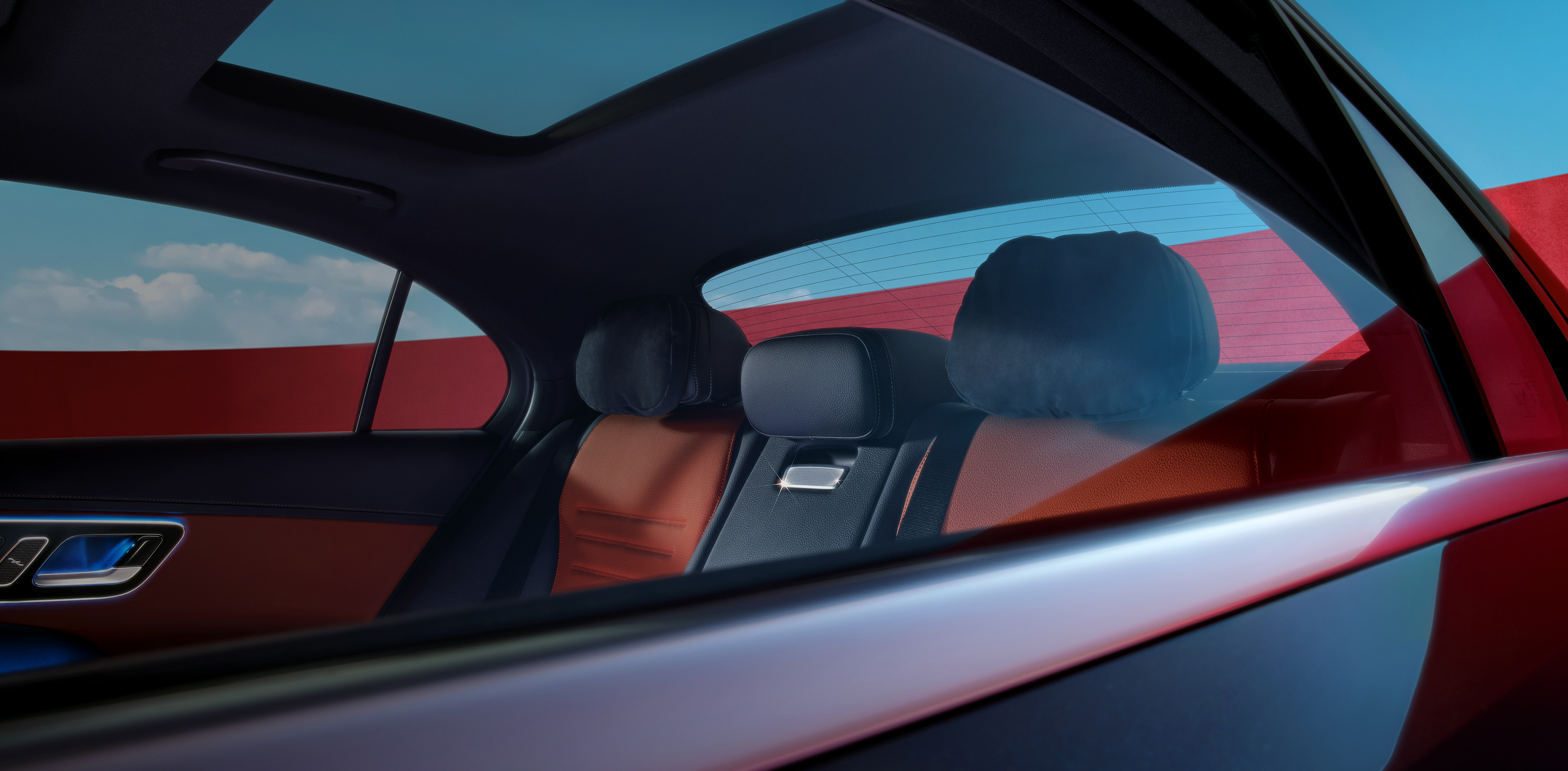 Mercedes-Benz C. Інтер'єр і комфорт
