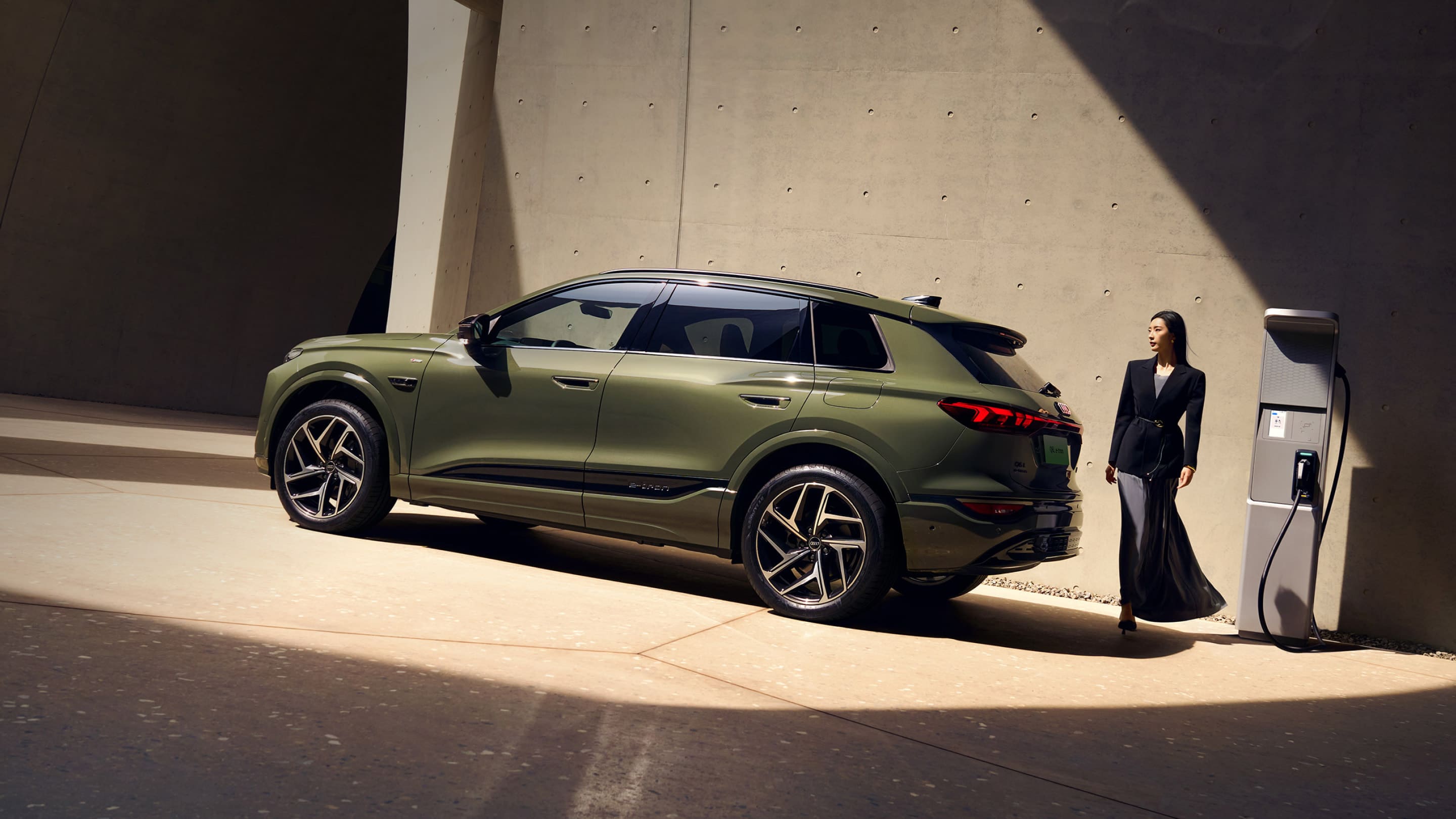 Audi Q6L e-tron. Екстер'єр