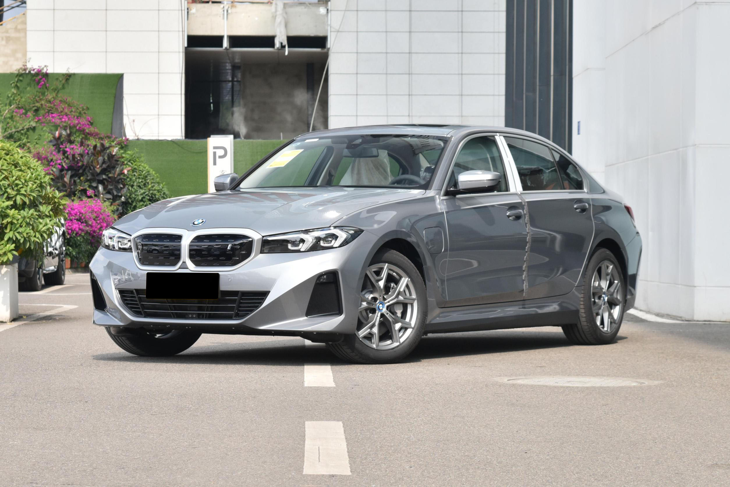 BMW i3. Экстерьер
