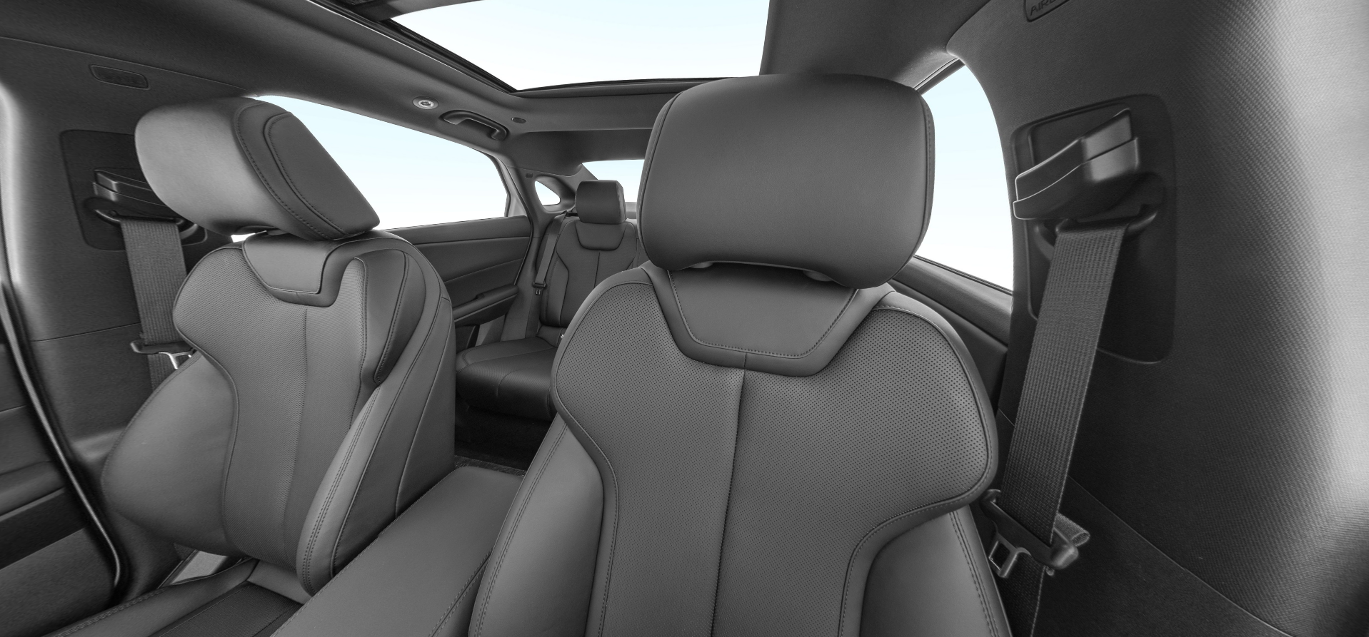 BYD E7, 520км Flagship, 2025, пробіг 13,8 тисяч км. Інтер'єр і комфорт