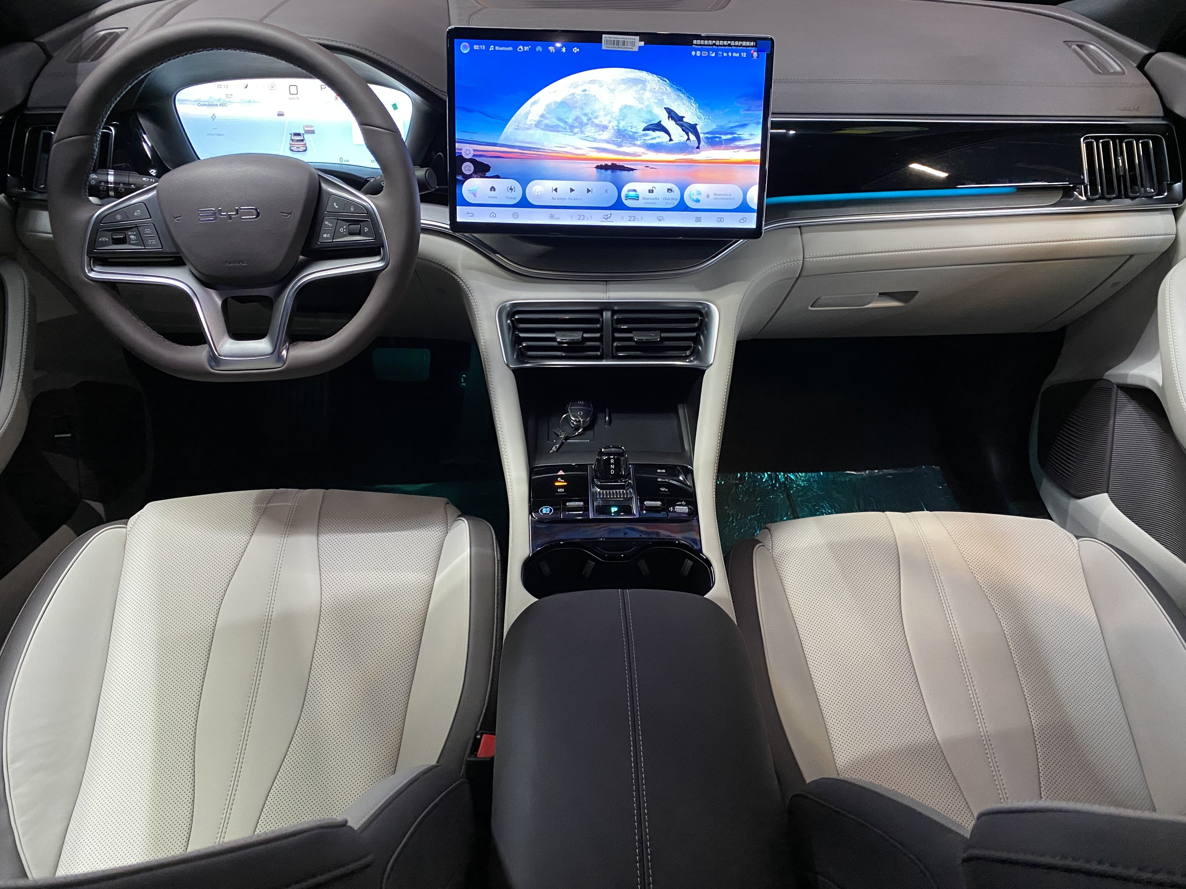 BYD Song Plus . Интерьер и комфорт