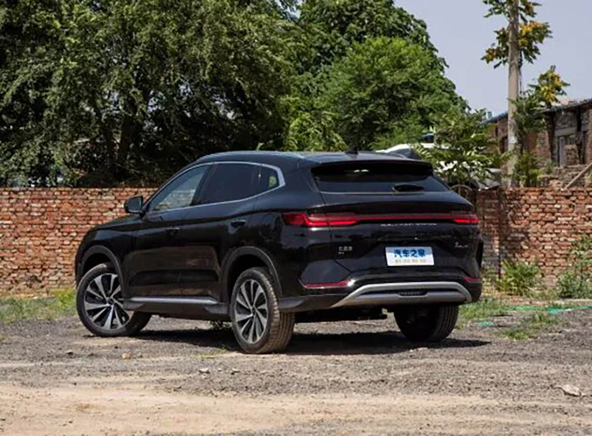 BYD Song Plus Flagship Black. Экстерьер