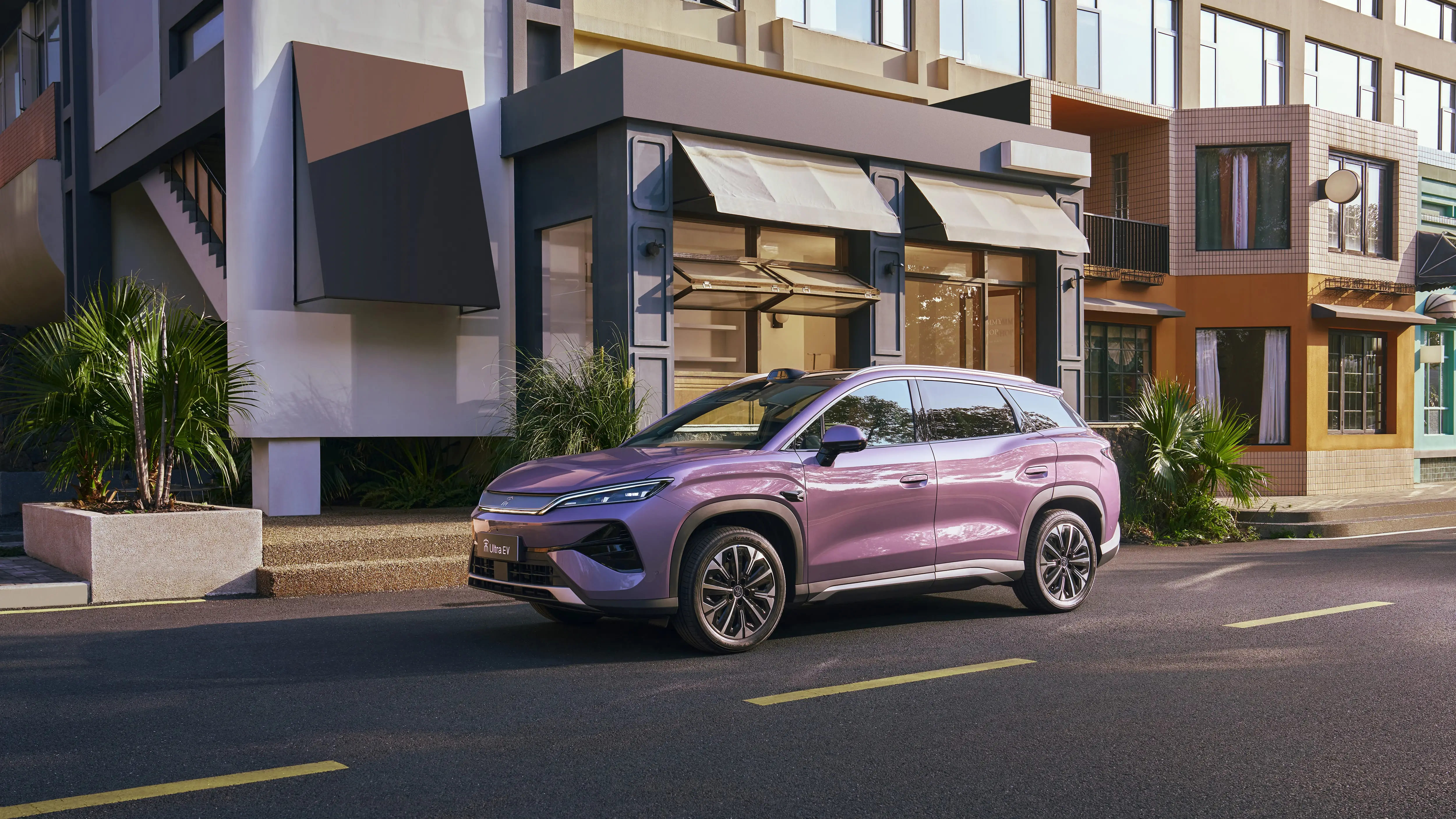 BYD Song Ultra EV, 2026, пробіг 10 тисяч км. Екстер'єр